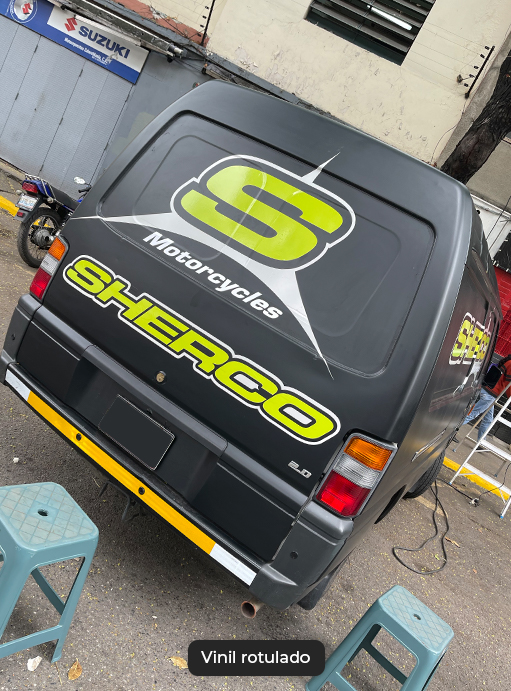 Rotulación en Vinil BYnDuTlxdO7b.jpeg