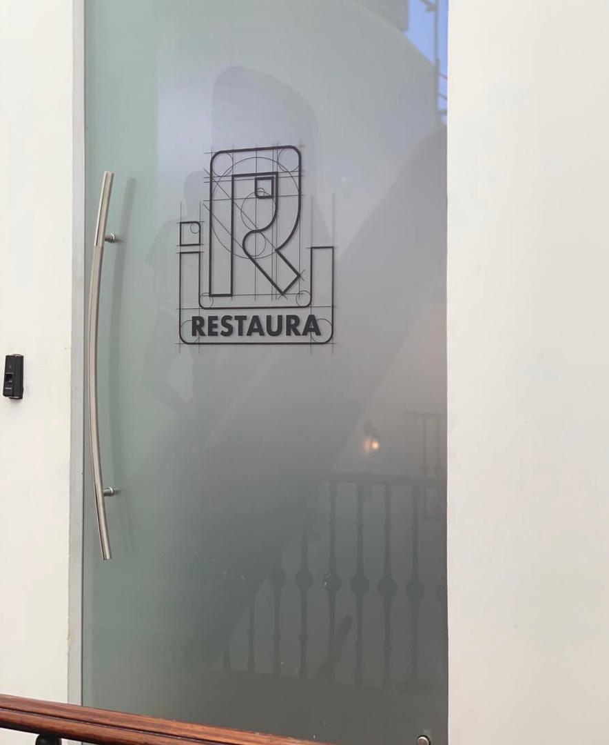 Restaura h4PseZlOL9Em.jpeg